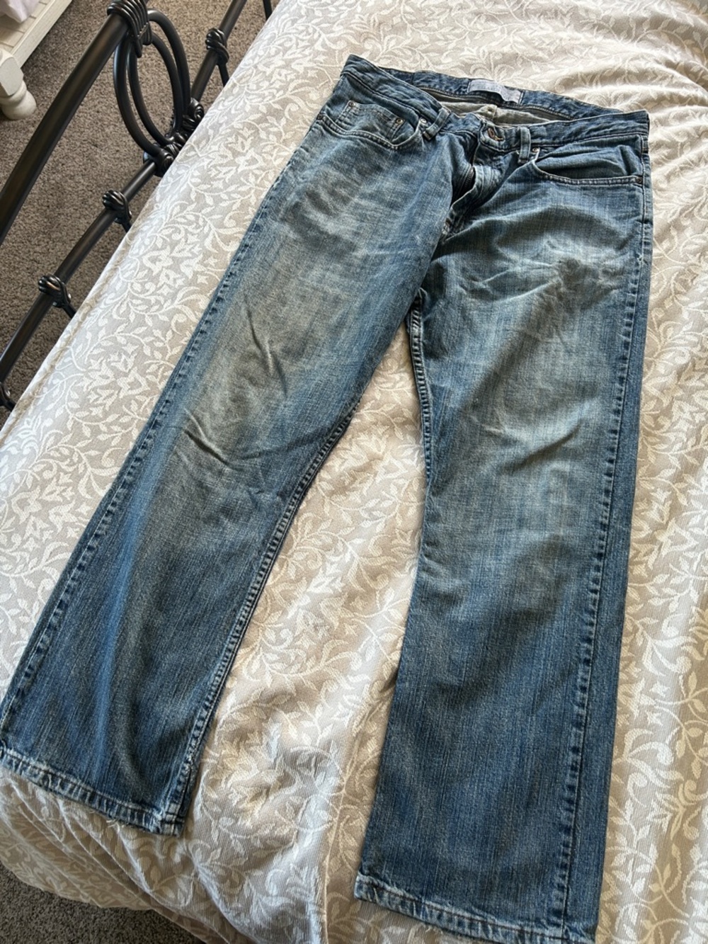 Wrangler Classic Men's Blue Denim Jeans